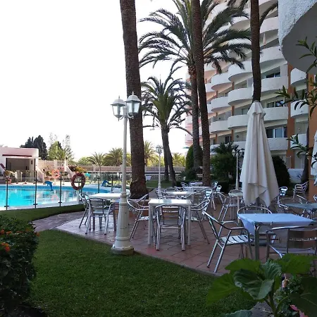 Estudio Con Piscina Junto A La Playa De Canas Marbella